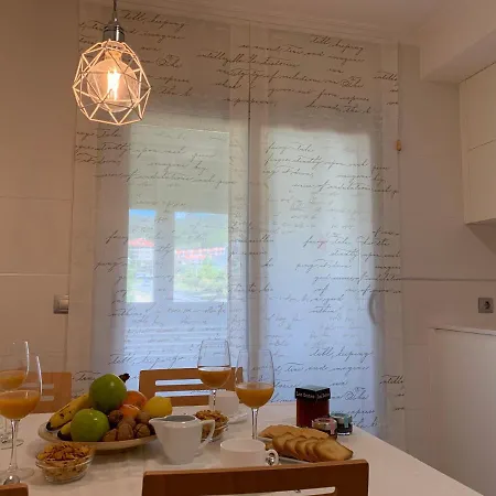Apartamento Con Vistas Muy Bien Ubicado *